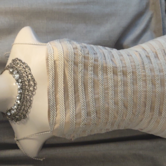 Betsey Johnson 90's Cream Color Dress 8 - Picture 2 of 11